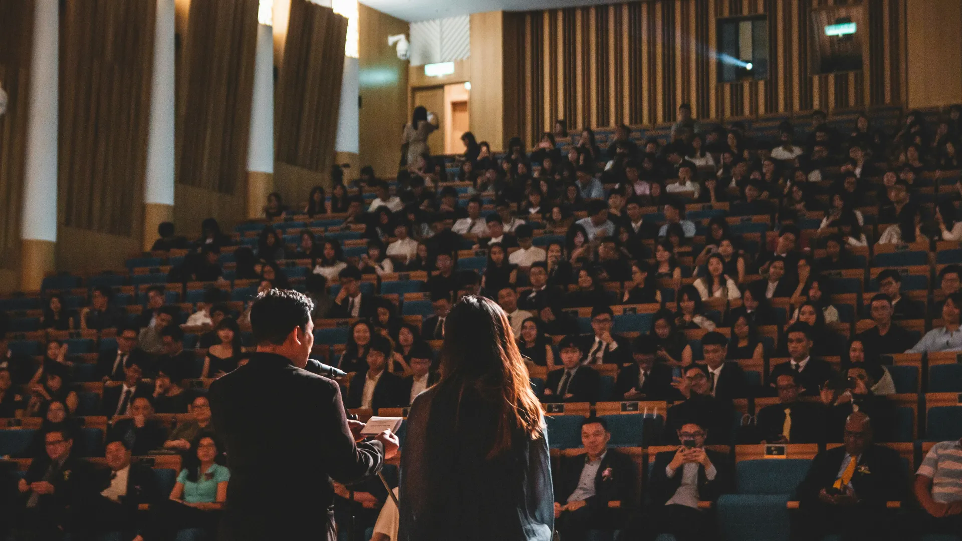 what is an award ceremony